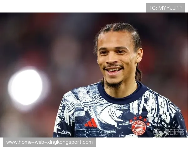 拜仁萨内高速穿透中路后推射轻松得分，展现速度与技术的完美结合