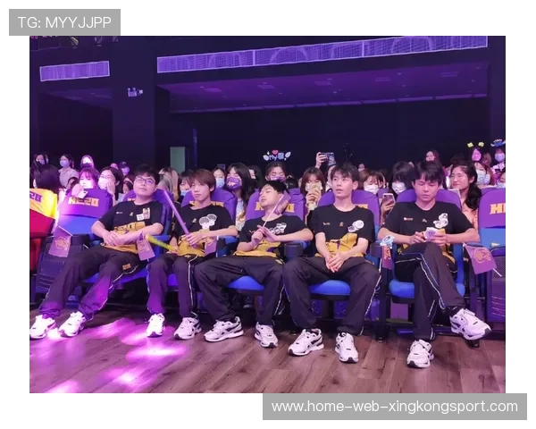 训练营：专业训练营为青年选手提供系统化培养计划，训练营课程